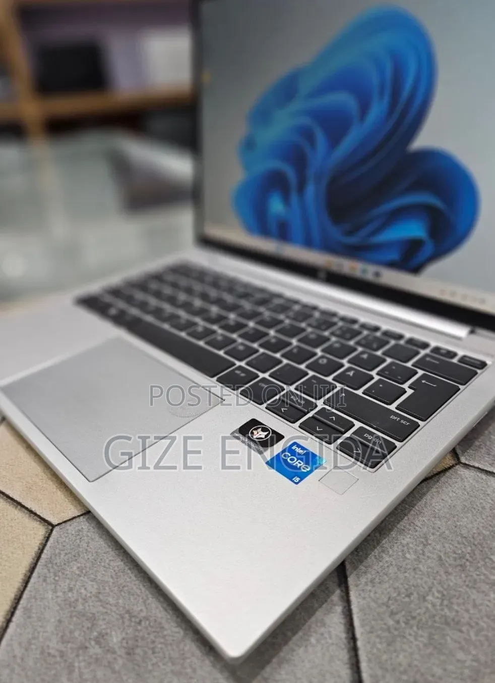 New Laptop HP EliteBook 840 G9 16GB Intel Core i5 SSD 512GB