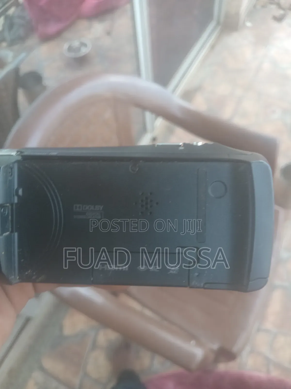 Soney Cx405 Handycam With Exmor R Cmos Sensor
