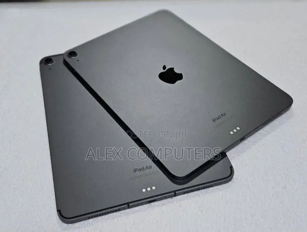 New Apple iPad Air 64 GB Silver