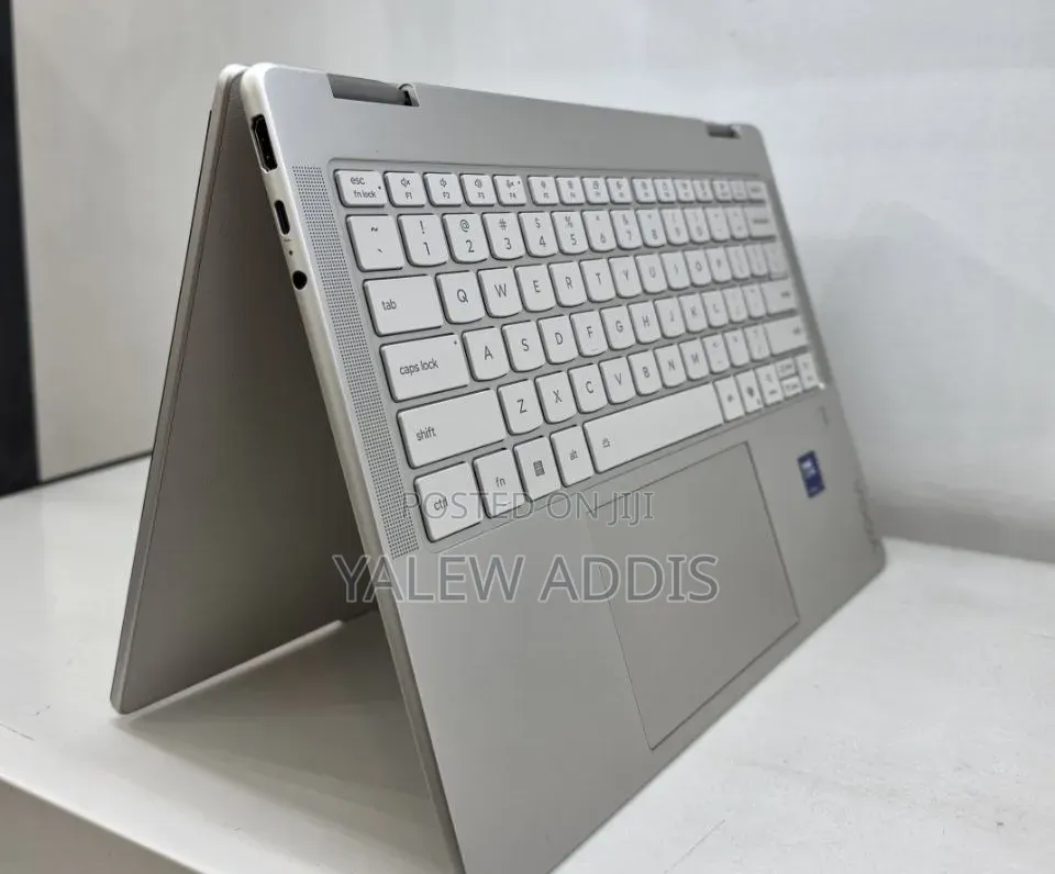 New Laptop Lenovo IdeaPad Yoga 11 32GB Intel Core Ultra 7 SSD 1T