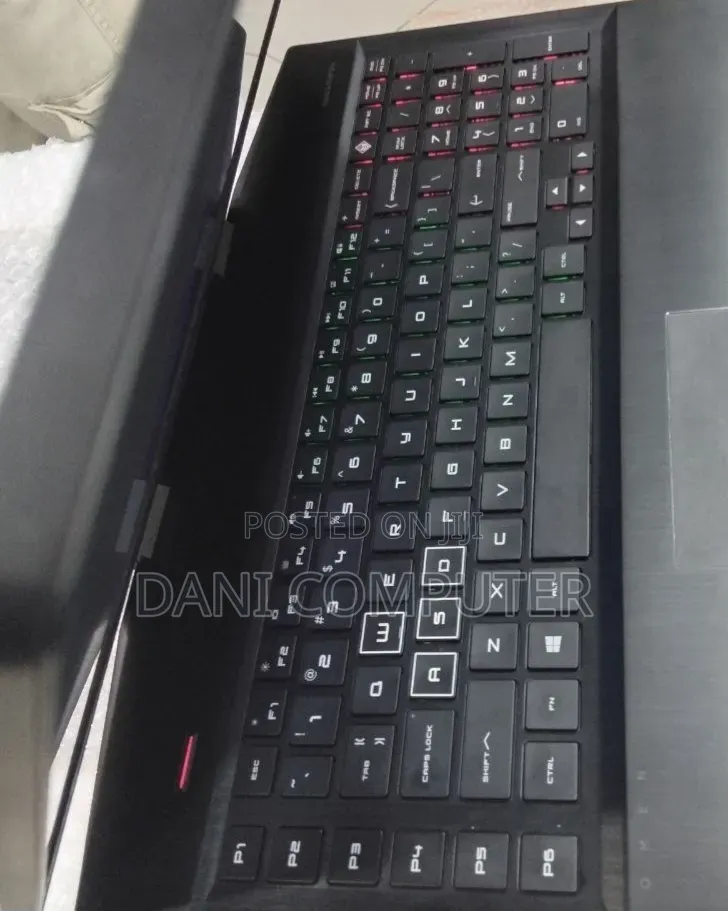 New Laptop HP Omen 17 16GB Intel Core i7 SSD 512GB