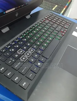New Laptop HP Omen 17 16GB Intel Core i7 SSD 512GB