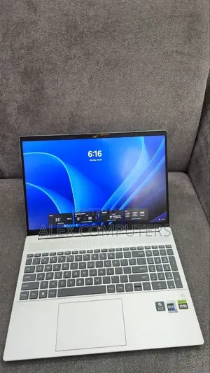 New Laptop HP Pavilion 15 16GB Intel Core i7 SSD 1T