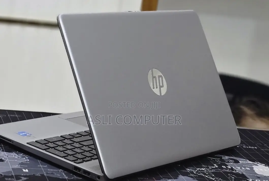 New Laptop HP Stream Notebook 8GB Intel Core i5 SSD 512GB