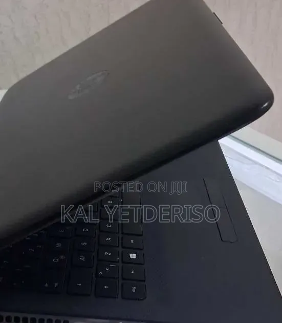 New Laptop HP Stream Notebook 8GB Intel Core i7 SSD 1T