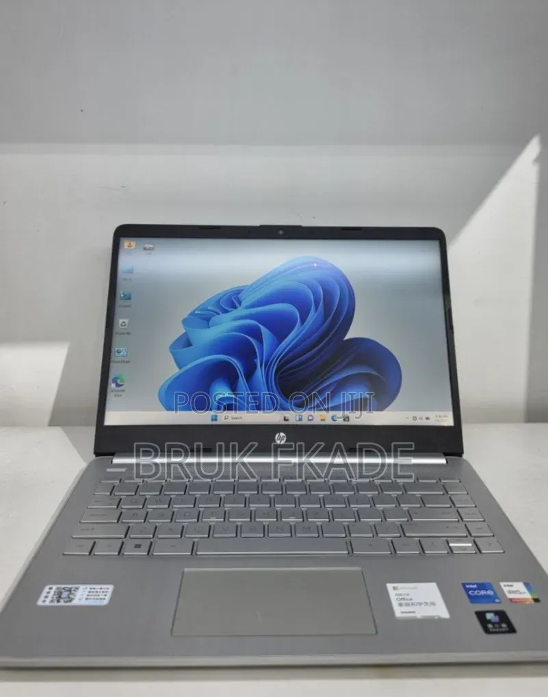 New Laptop HP Stream Notebook 16GB Intel Core i5 SSD 512GB