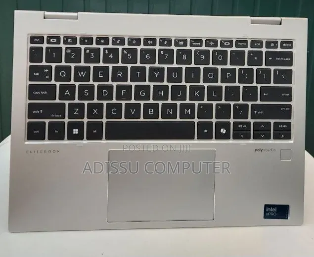 New Laptop HP Elitebook 830 G11 32GB Intel Core Ultra 7 SSD 512GB
