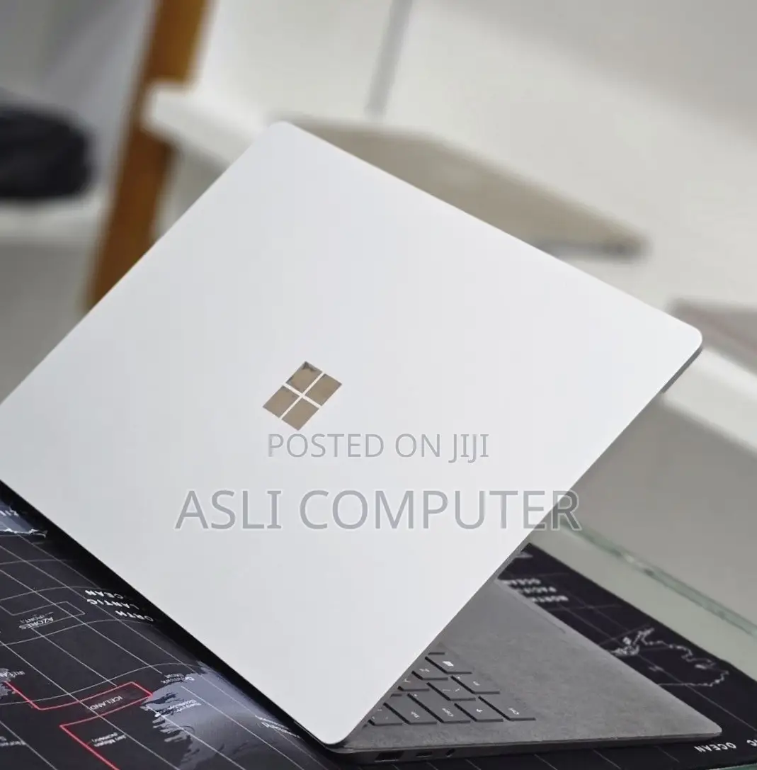 New Laptop Microsoft Surface Laptop 3 16GB Intel Core i7 SSD 512GB