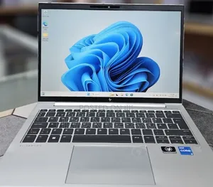 New Laptop HP EliteBook 830 G9 16GB Intel Core i5 SSD 512GB