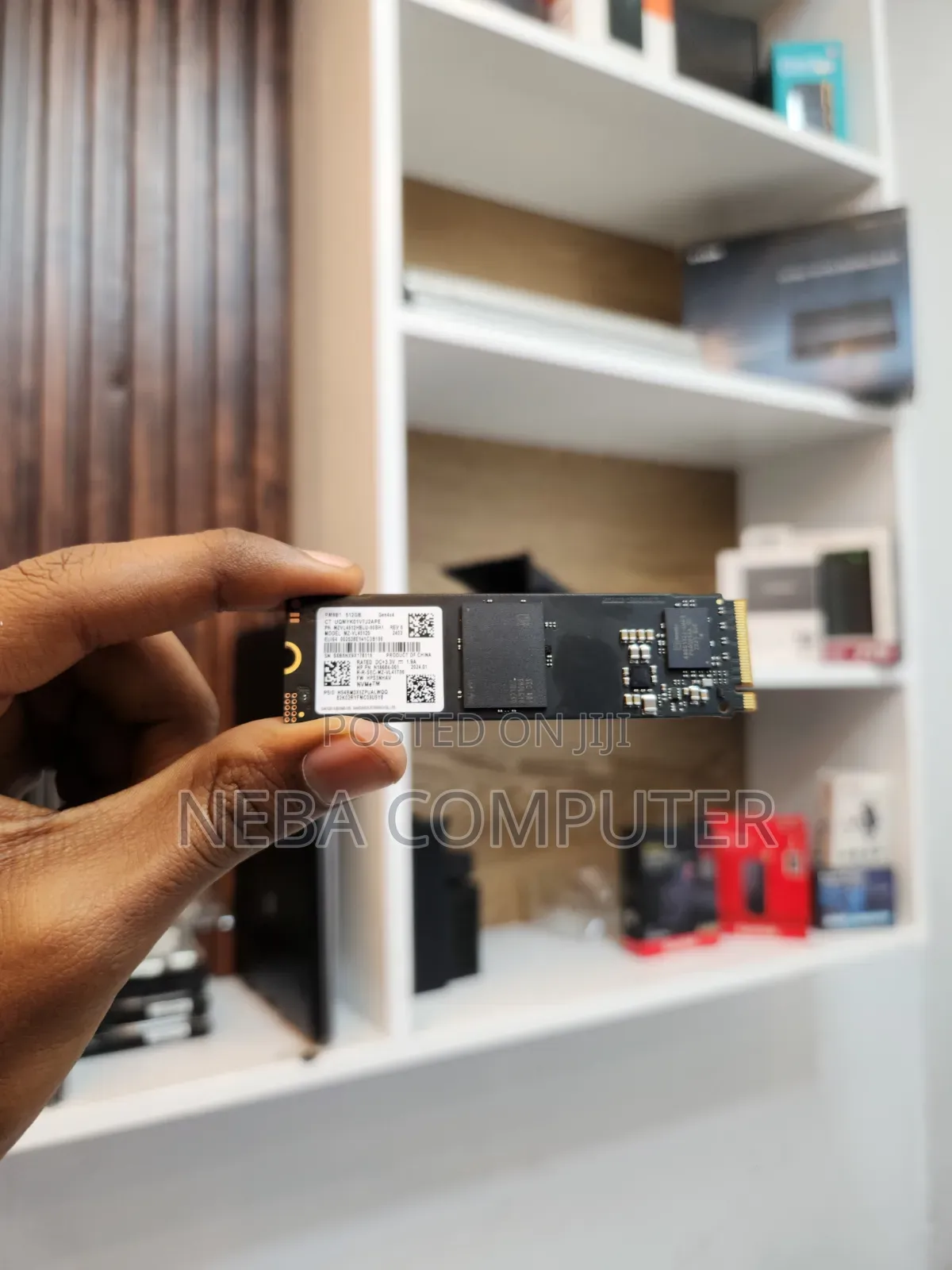 Samsung 512GB M. 2 NVMe SSD