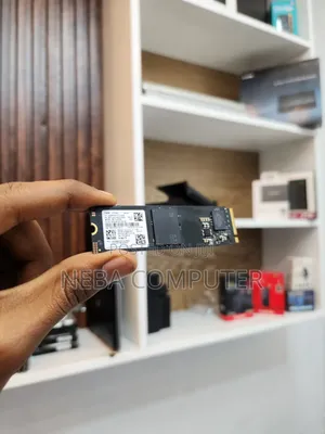 Samsung 512GB M. 2 NVMe SSD