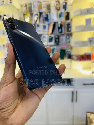 New Samsung Galaxy A06 64 GB Black