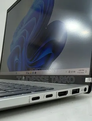 New Laptop HP 16GB Intel Core Ultra 7 SSD 1T