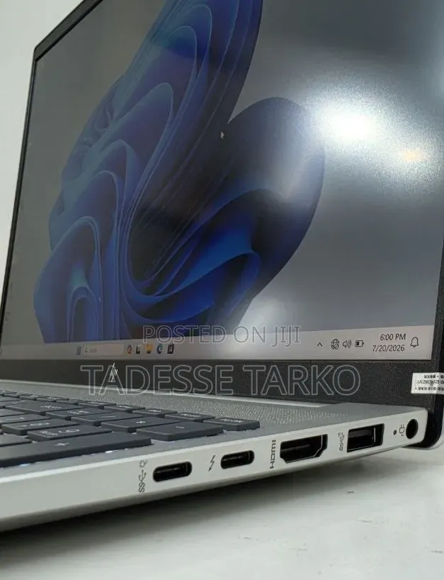 New Laptop HP 16GB Intel Core Ultra 7 SSD 1T