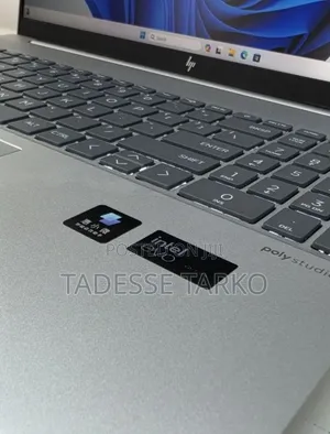 New Laptop HP 16GB Intel Core Ultra 7 SSD 1T