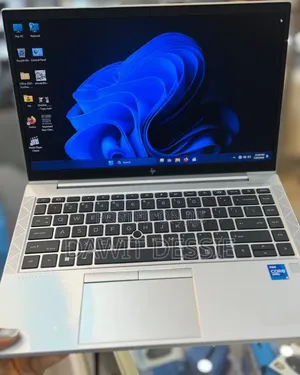 New Laptop HP EliteBook 840 G8 16GB Intel Core i5 SSD 512GB