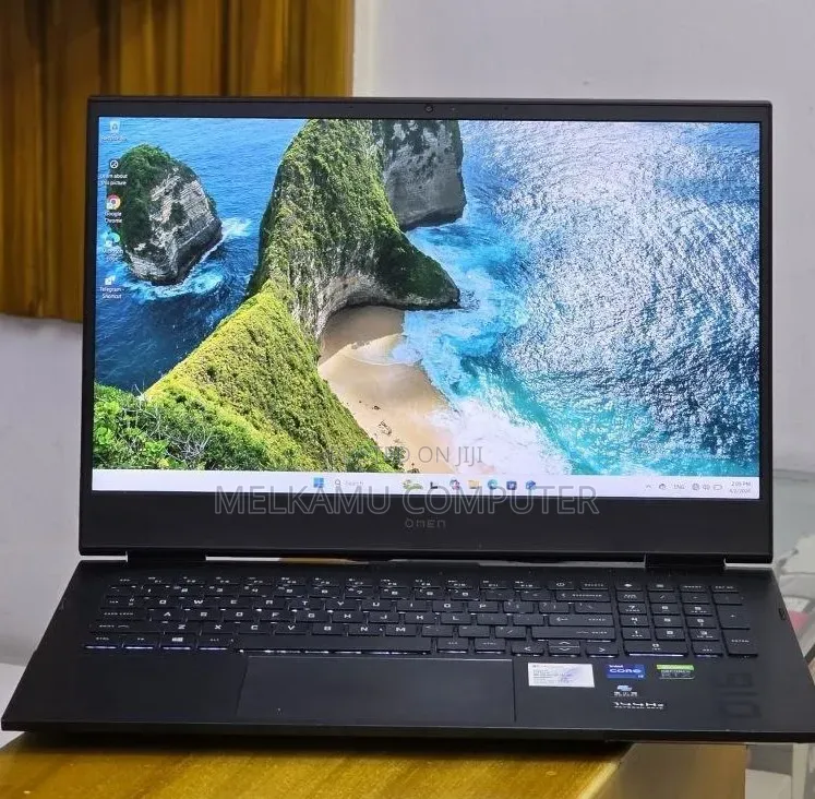 New Laptop HP Omen 16 16GB Intel Core i7 SSD 512GB