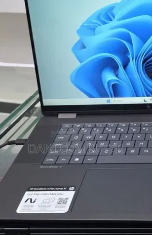 New Laptop HP OmniBook 7 16" 16GB Intel Core Ultra 7 SSD 1T