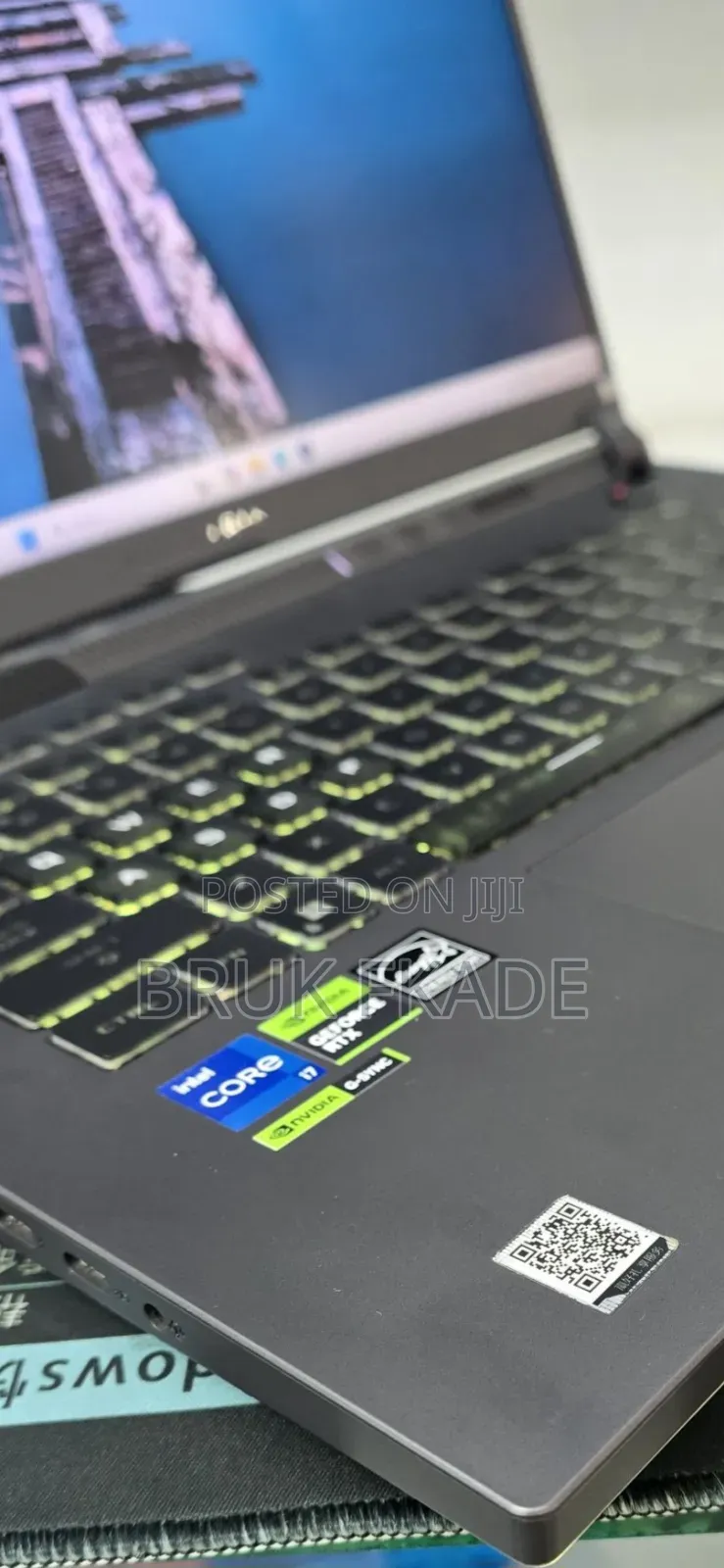 New Laptop Asus ROG Strix G15 16GB Intel Core i7 SSD 1T