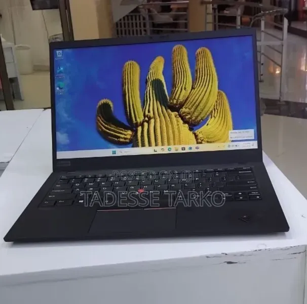 New Laptop Lenovo ThinkPad X1 Carbon 16GB Intel Core i7 SSD 512GB