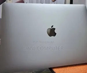 New Laptop Apple MacBook Pro 2020 M1 8GB Apple M1 SSD 256GB