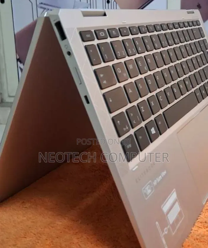 New Laptop HP EliteBook x360 1040 G7 16GB Intel Core i7 SSD 512GB