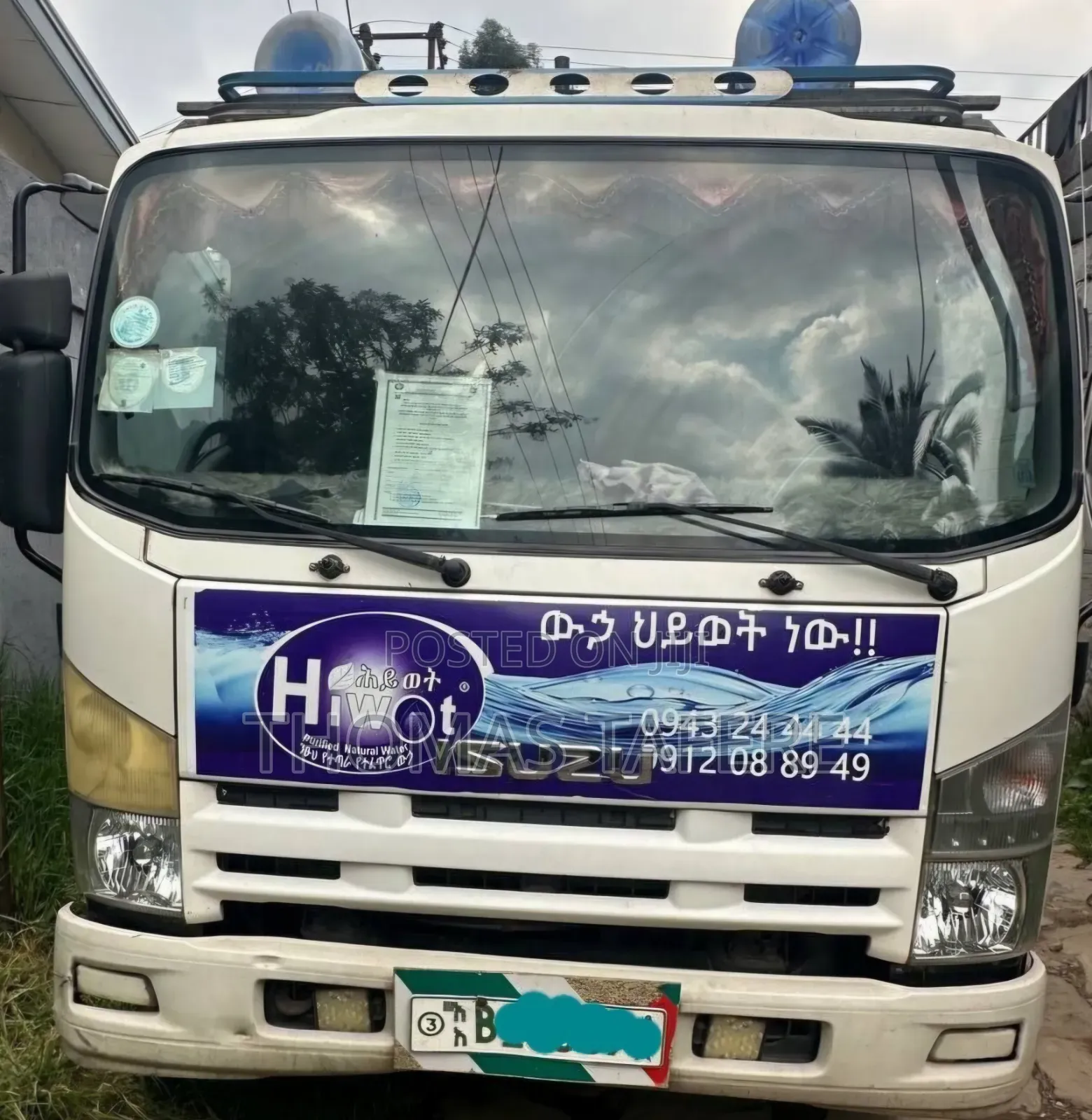 Isuzu ELF Truck 2021 White