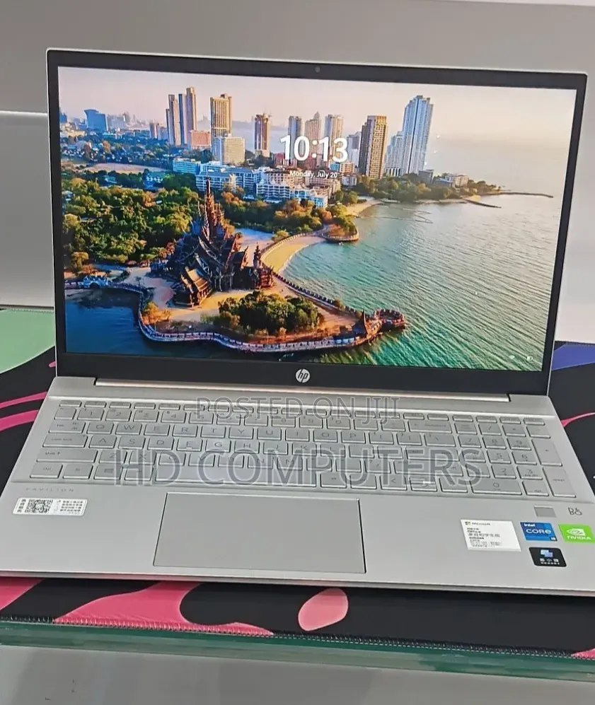 New Laptop HP Pavilion 15 16GB Intel Core i5 SSD 512GB