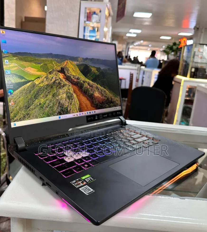 New Laptop Asus ROG Strix G15 16GB AMD Ryzen 9 SSD 512GB