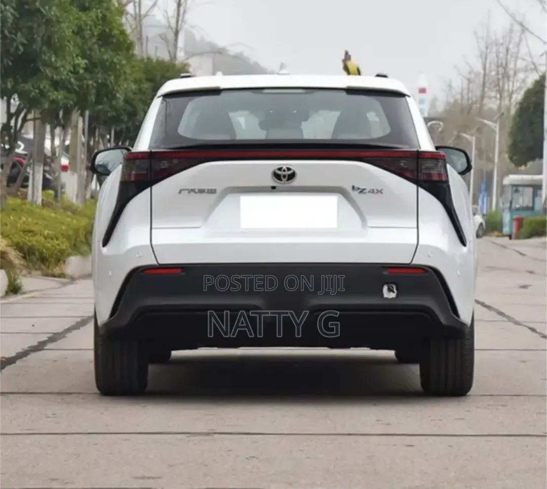 New Toyota bZ4X 2024 White