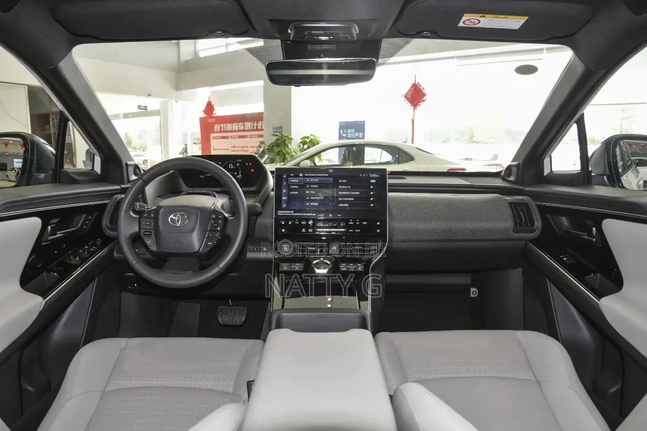New Toyota bZ4X 2024 White