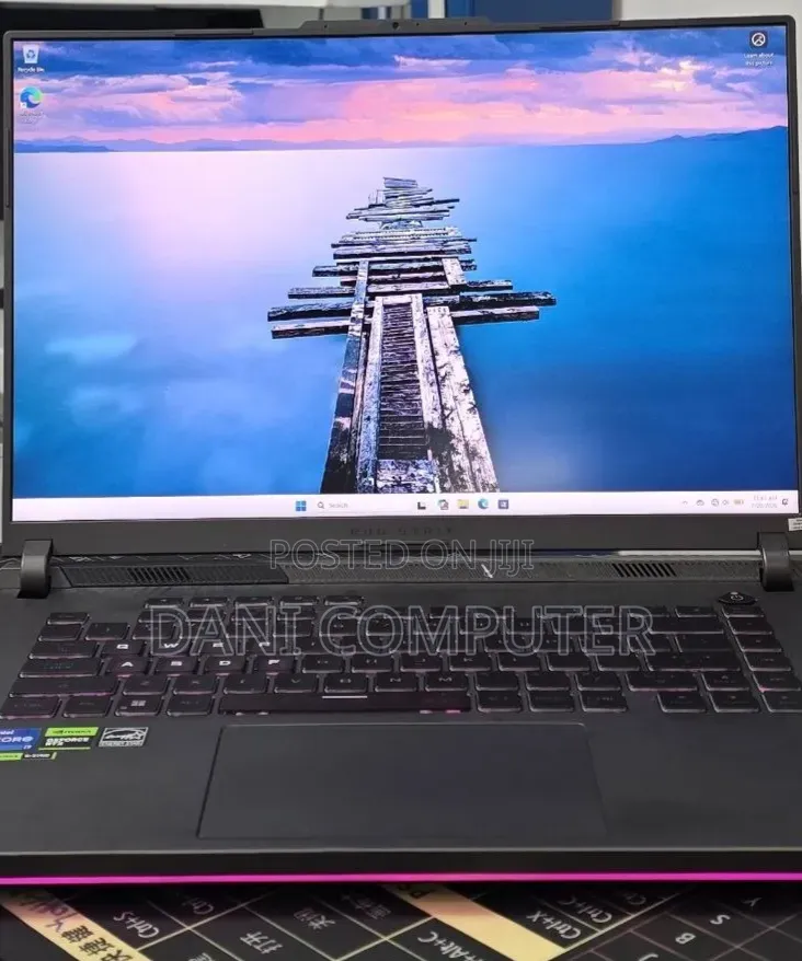 New Laptop Asus ROG Strix G16 G614 16GB Intel Core i7 SSD 1T