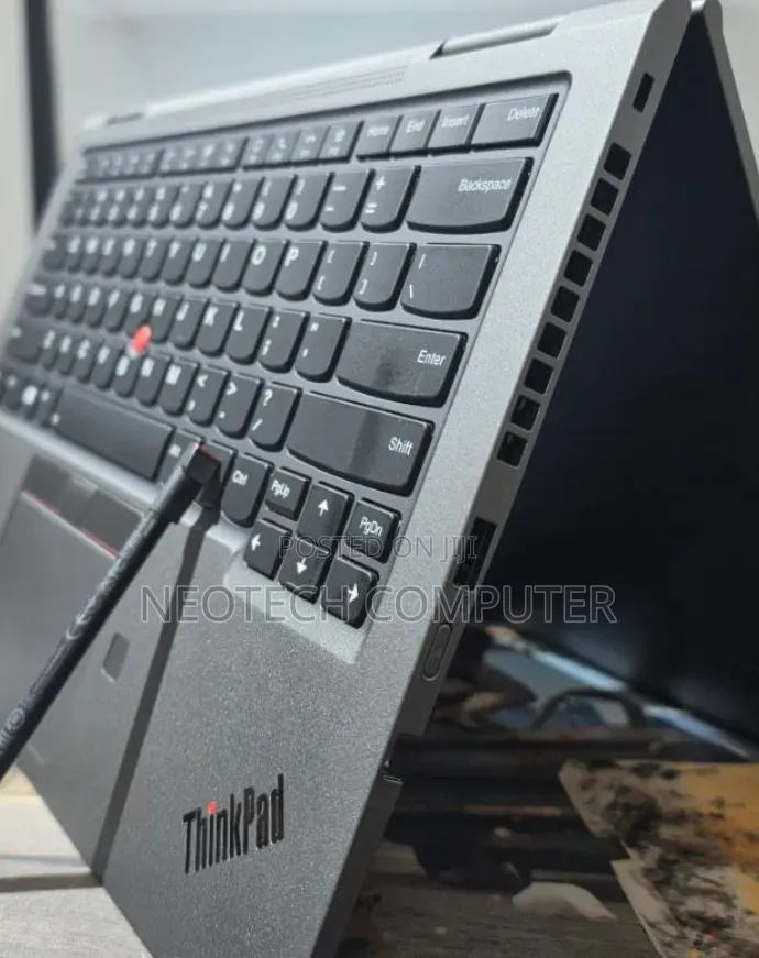 New Laptop Lenovo ThinkPad X1 Yoga 16GB Intel Core i7 SSD 512GB