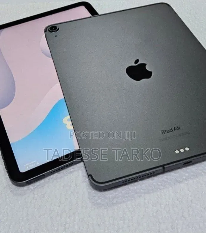 New Apple iPad Air 64 GB Gray