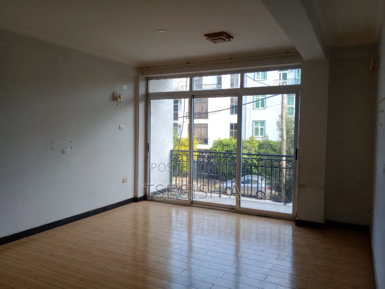 Furnished 3bdrm Apartment in Fiyal Bate, Bole for sale
