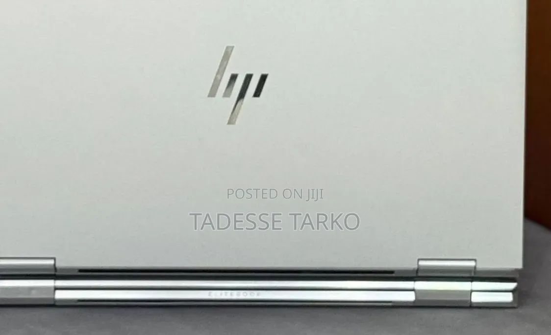 New Laptop HP EliteBook 1040 G8 16GB Intel Core i7 SSD 512GB