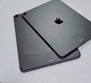 New Apple iPad Air (2022) 64 GB Gray