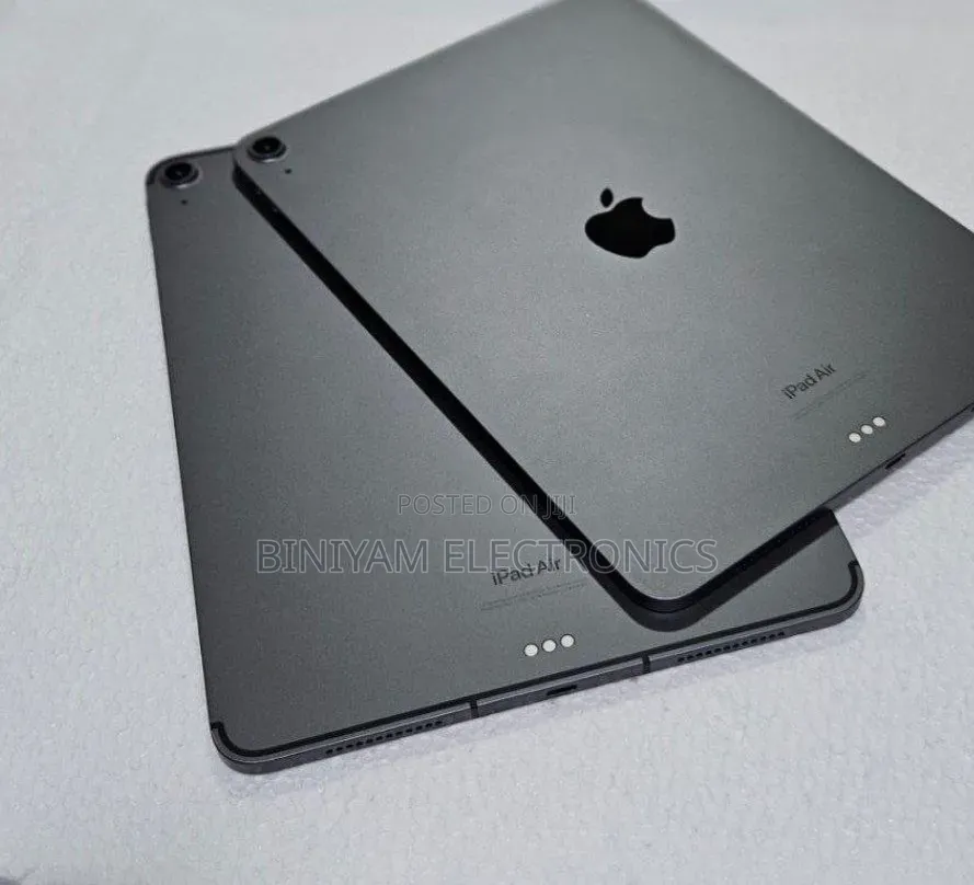 New Apple iPad Air (2022) 64 GB Gray