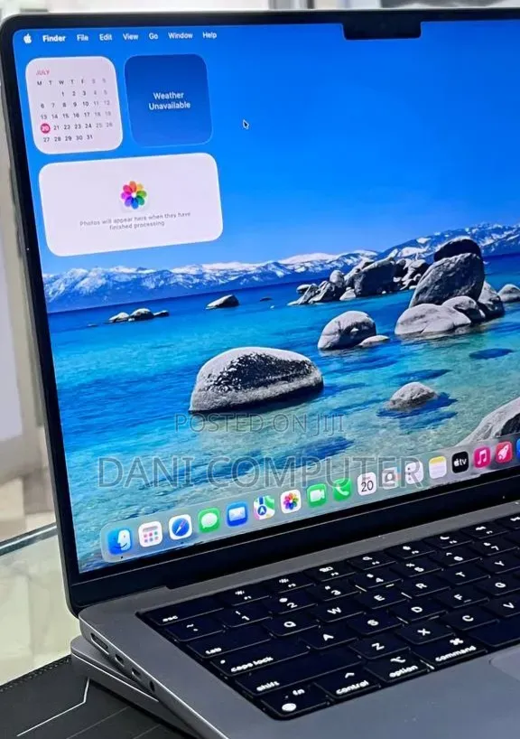 New Laptop Apple MacBook Pro 2021 M1 16GB Apple M1 SSD 512GB