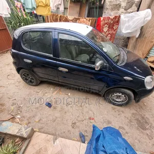 Toyota Vitz 1999 Blue