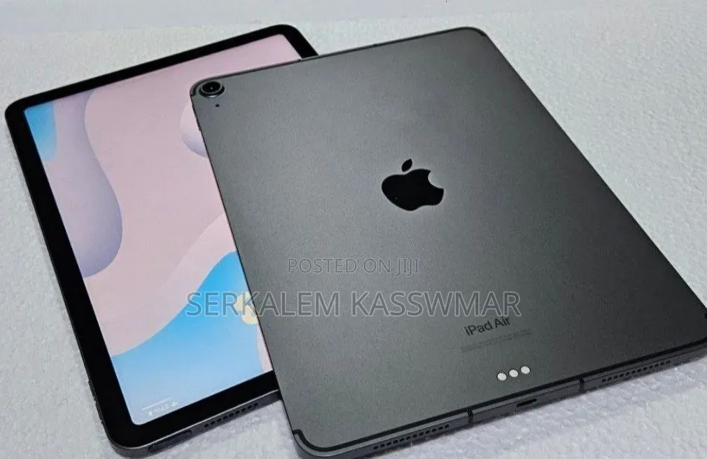 New Apple iPad Air 64 GB Gray
