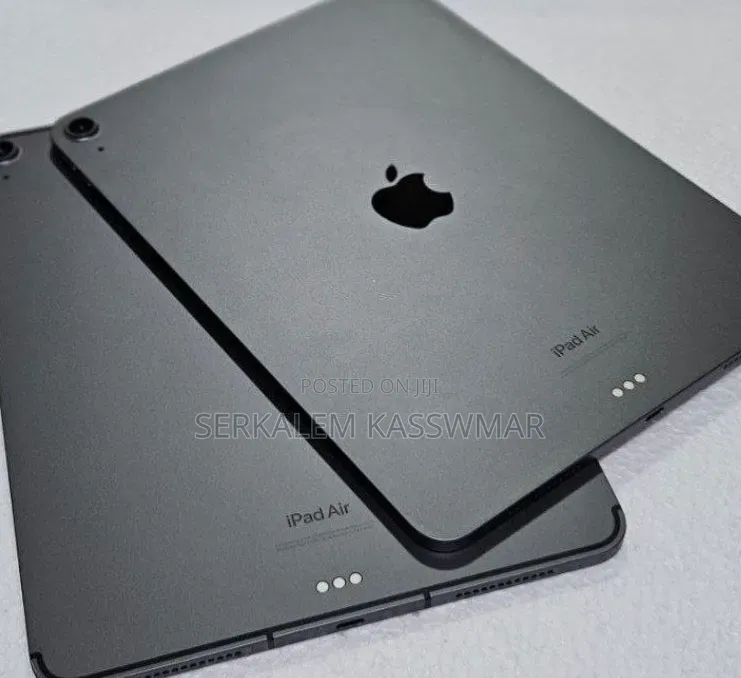 New Apple iPad Air 64 GB Gray