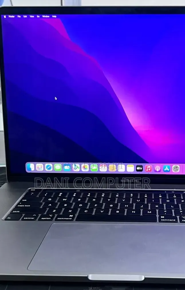 New Laptop Apple MacBook Pro 2019 32GB Intel Core i9 SSD 512GB