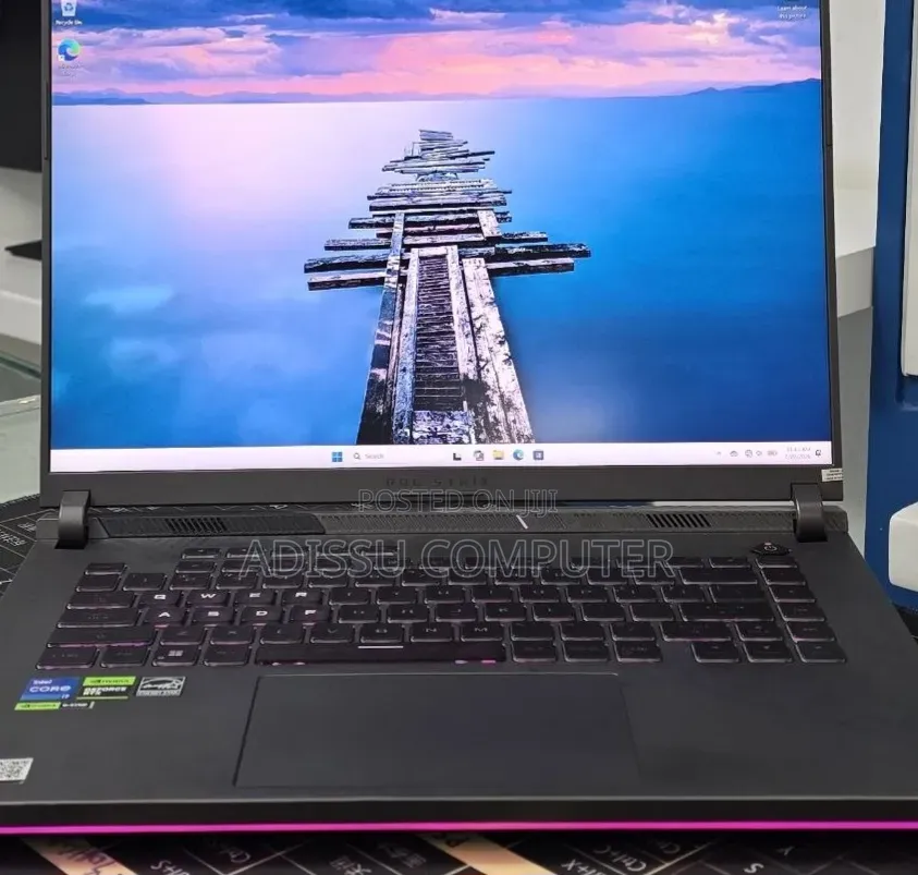 New Laptop Asus ROG Strix G15 16GB Intel Core i7 SSD 1T
