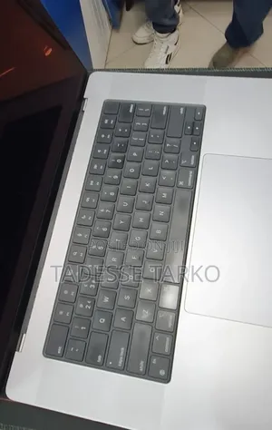New Laptop Apple MacBook Pro 2021 M1 Max 32GB Apple M1 Max SSD 1T