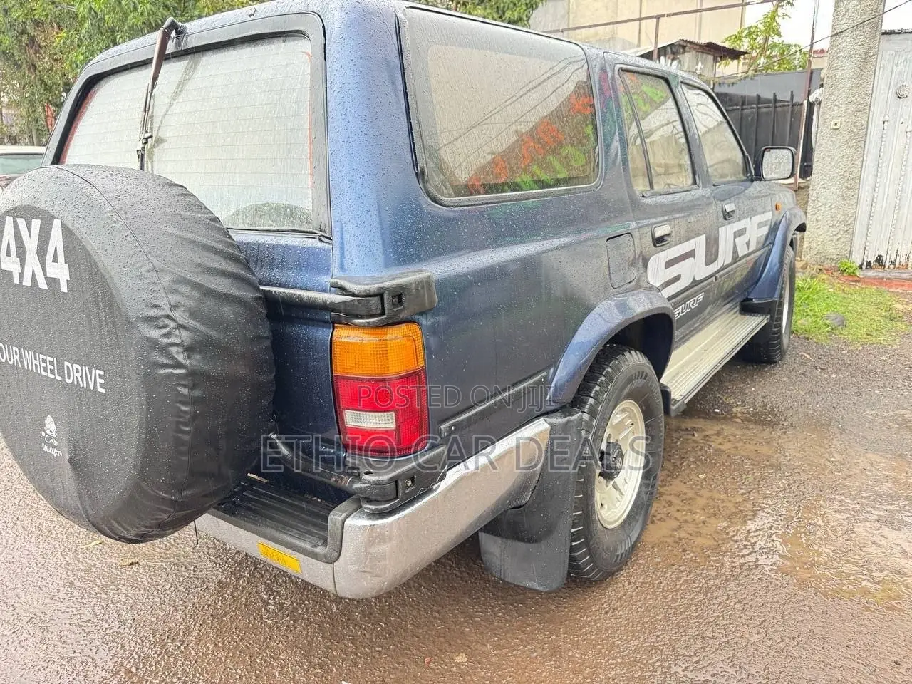 Toyota Hilux Surf 1992 Blue