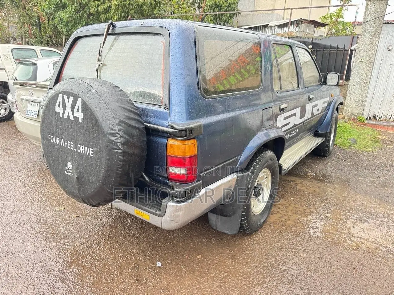 Toyota Hilux Surf 1992 Blue