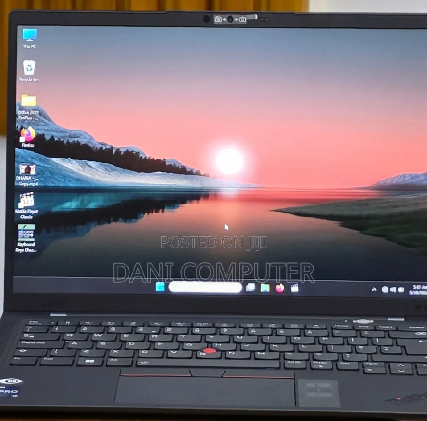 New Laptop Lenovo ThinkPad X1 Carbon 16GB Intel Core i7 SSD 512GB
