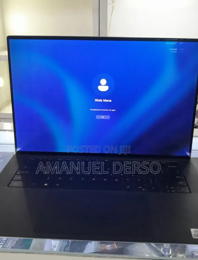 New Laptop Dell XPS 15 16GB Intel Core i7 SSD 512GB