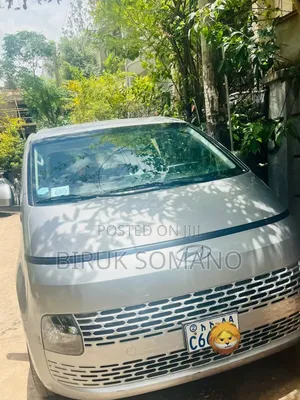 Hyundai Staria 2022